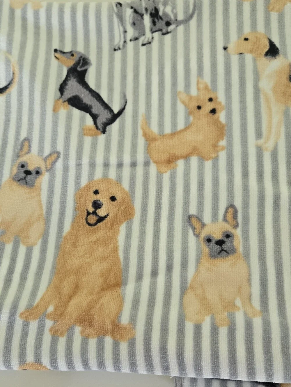 DOG PRINT Bath Towels & Hand Towel Set Deborah Connolly New With Tags Dogs